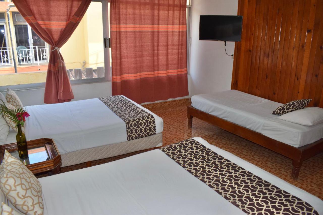 Hotel Casa Arena Zihuatanejo Eksteriør bilde