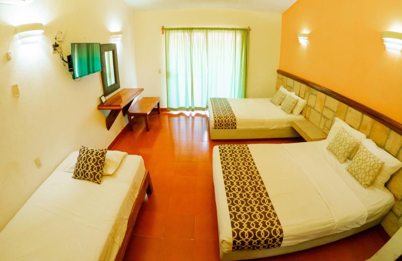 Hotel Casa Arena Zihuatanejo Eksteriør bilde